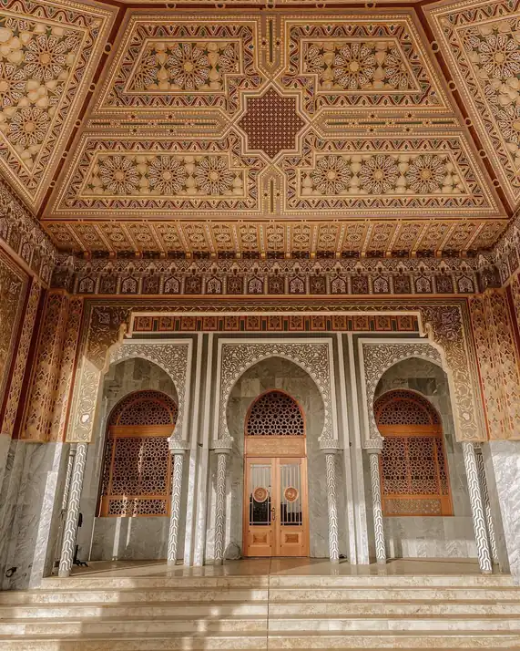 Visite guidée mosquée Massalikoul Djinane à Dakar (Culture & Architecture)