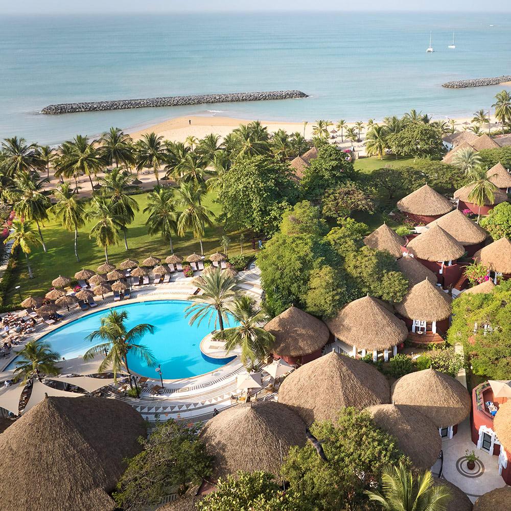 Royam Hotel & Resort